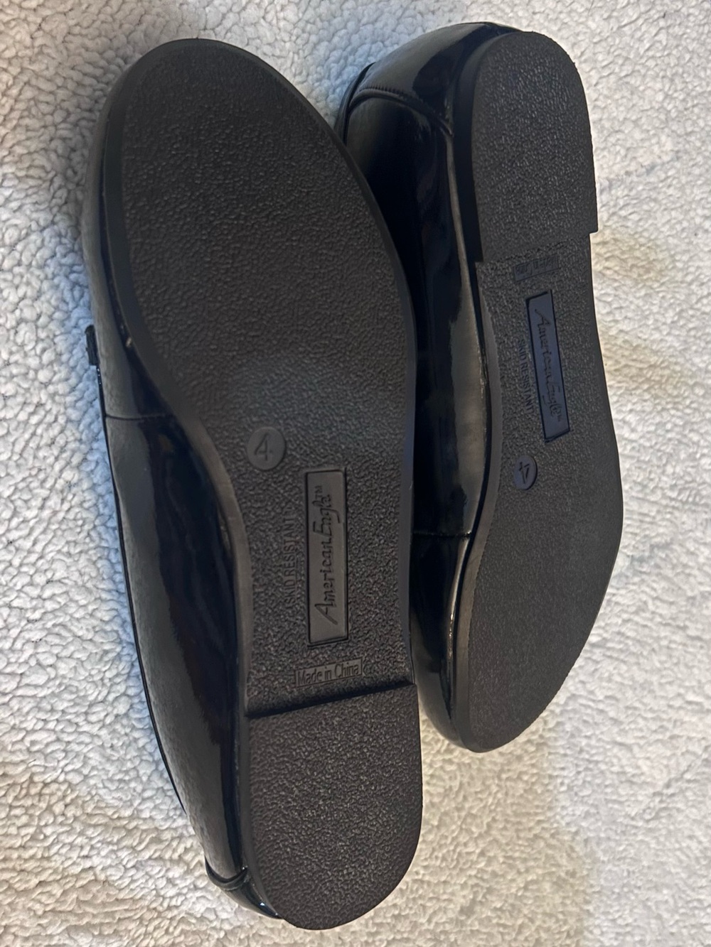 American Eagle By Payless Glossy Black Bow Flats - Picture 3 of 4
